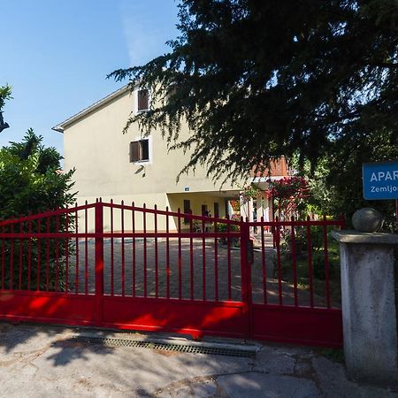 Apartments Milica Umag Ruang foto
